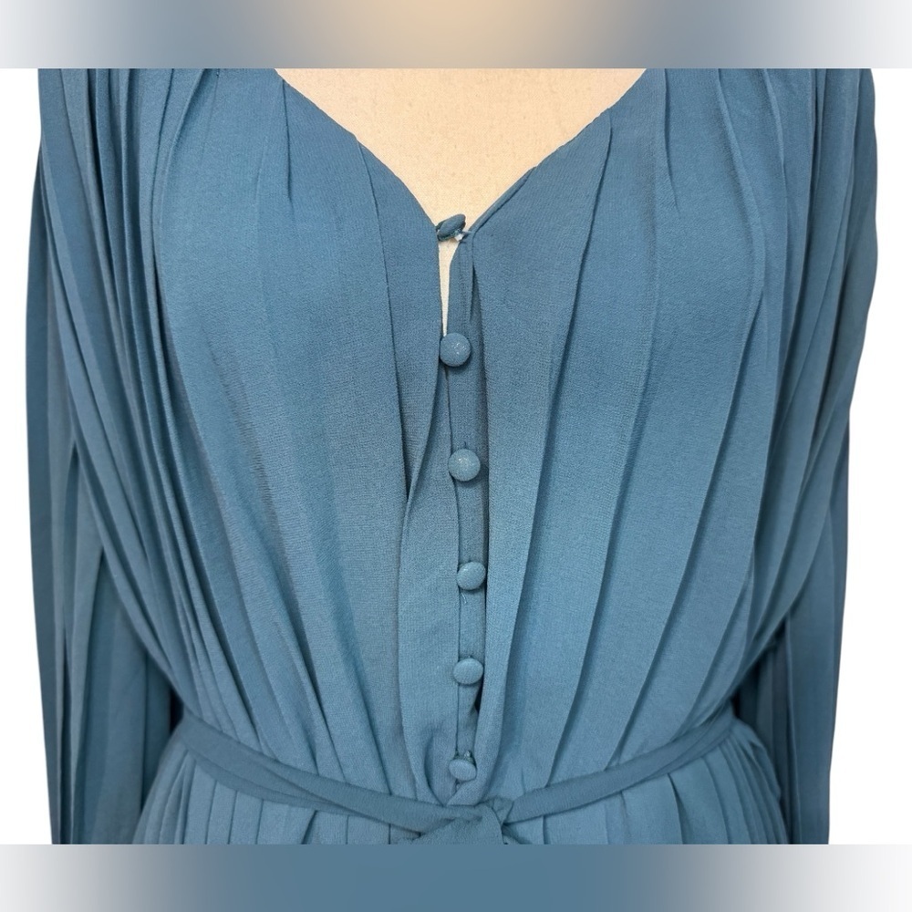 Endless Rose Pleated Romper New With Tags - Picture 3 of 12